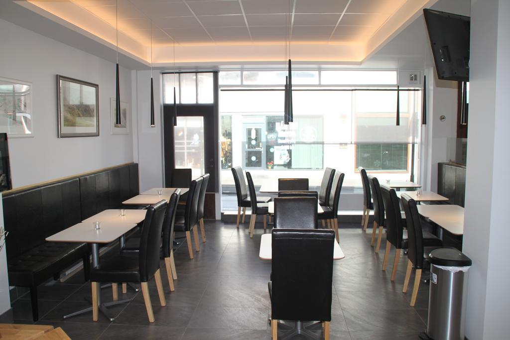 100 Iceland Hotel Reykjavik Exterior photo